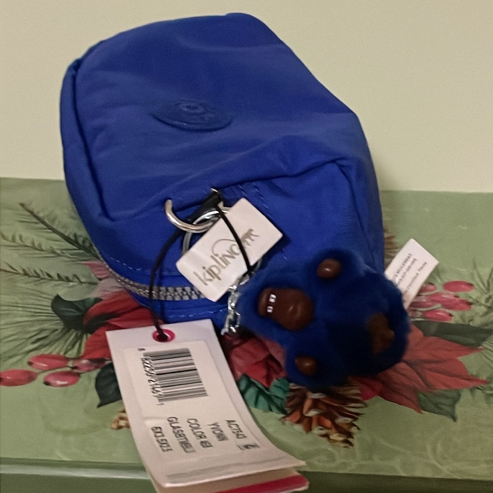 Kipling Pouch - Picture 12 of 13
